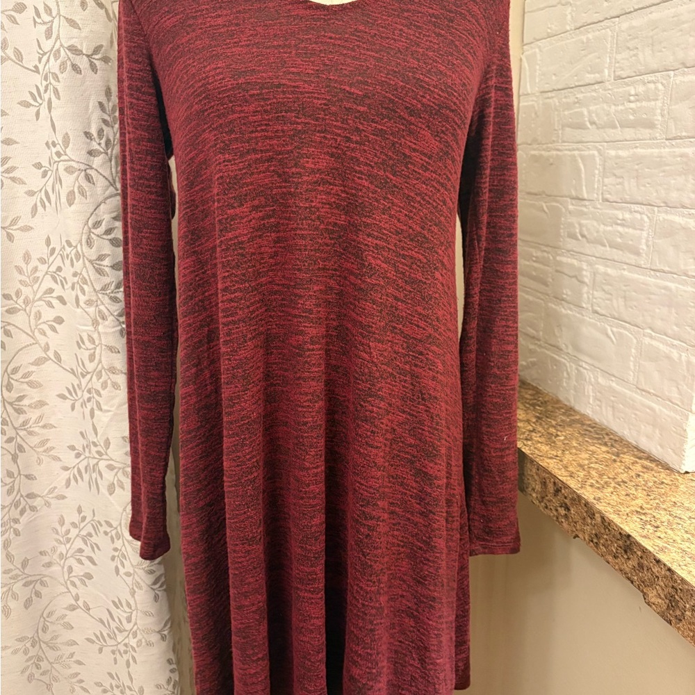 Elegant Red Long Sleeve Size Small Dress